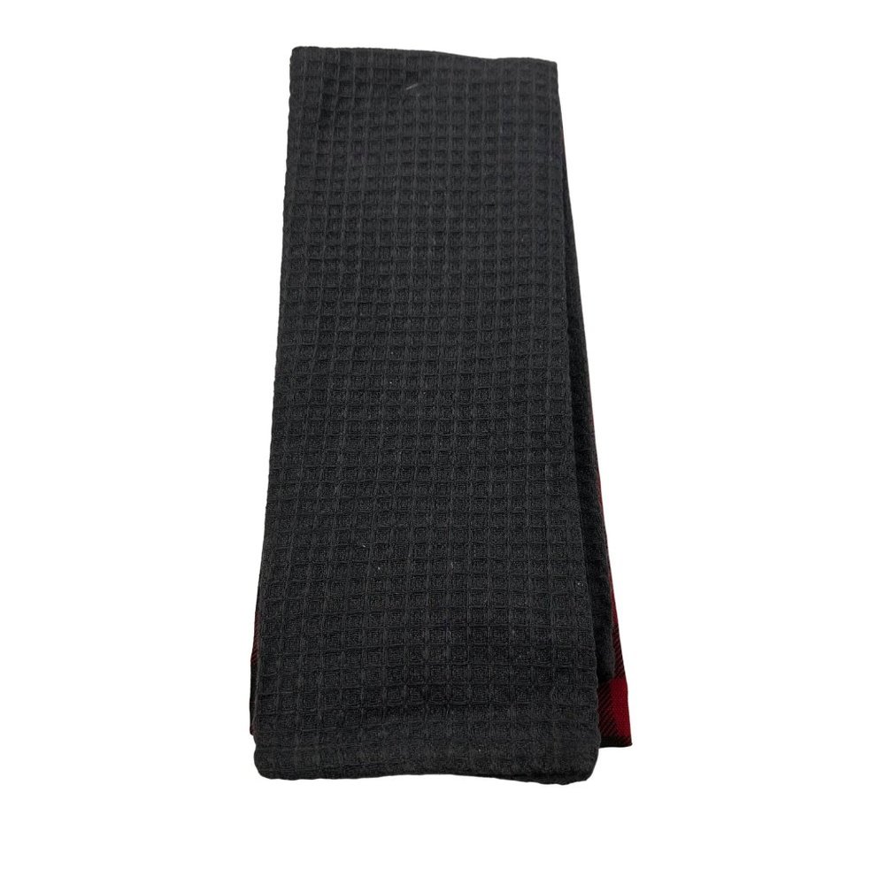Fabulous Home 2 Pack Christmas Kitchen Towels Red Black Plaid One Plain Black - Picture 2 of 7
